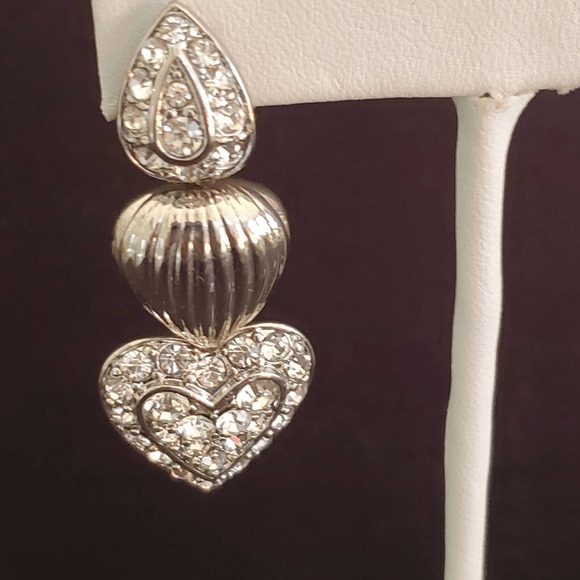 Nolan Miller Glamour Collection‎ Silvertone Detachable Heart Pierced Earrings - Picture 4 of 7